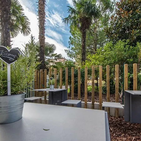 Bed & Breakfast Le Palme & Breakfast 2*